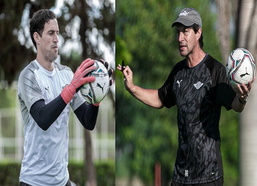 Martín Silva inicia otro ciclo en filas del Gumarelo y Daniel Garnero, entrenador de Libertad.FOTO:CLUB LIBERTAD
