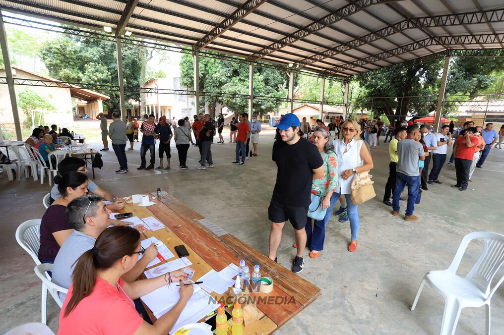 Las elecciones generales deben contar con el protagonismo de los jóvenes, según Yamil Esgaib. Foto: Jorge Romero.