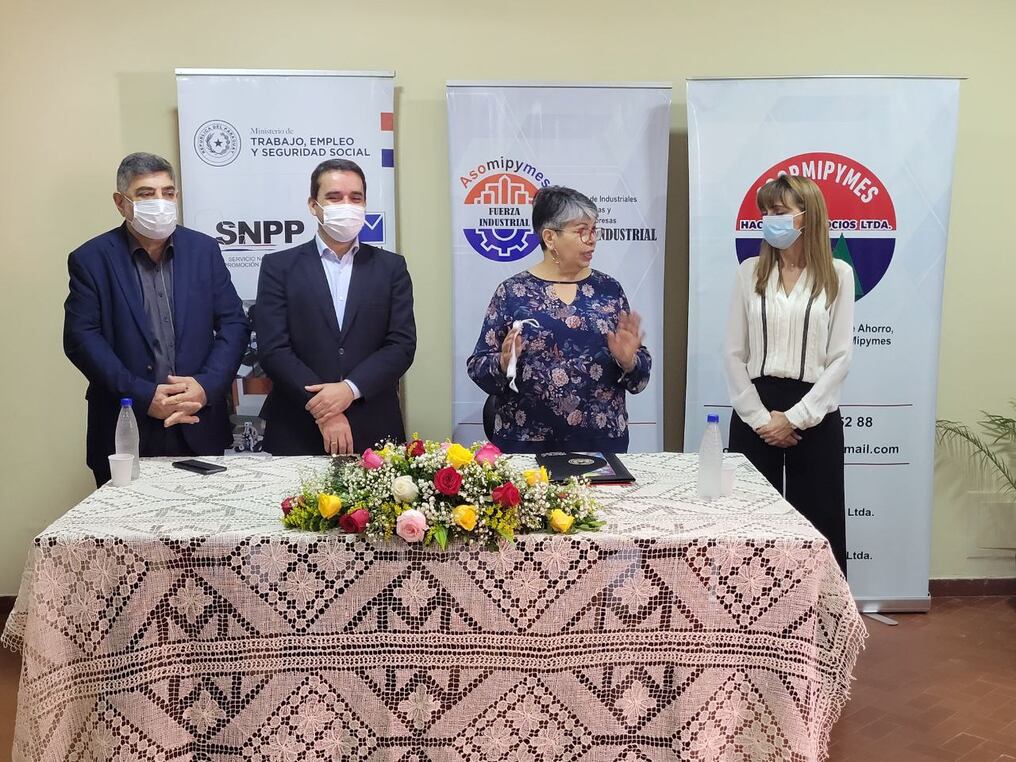 Luis Tavella, Isaac Godoy, Guillermina de Imlach y Marcela Bacigalupo. Foto: Gentileza.