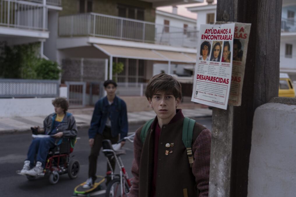Los protagonistas regresan en una cuarta temporada “mucho más divertida, emocionante y aterradora”, según cuenta el actor Brett Gelman, quien encarna de nuevo al excéntrico Murray. Foto: Europa Press.