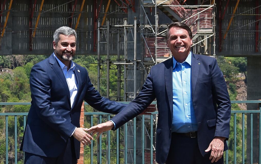 El anuncio del mandatario de Brasil, con quien Paraguay comparte la represa hidroeléctrica de Itaipú, se da en el marco de las negociaciones que mantienen ambos países sobre la tarifa que regirá este año. Recordemos que la postura de Brasil es bajarla; mientras que la de Paraguay es mantenerla. Foto: Archivo.