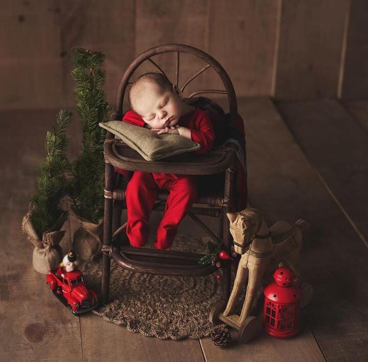 Andrea Quattrocchi, compartió un adelanto de la sesión navideña de su bebé Bruno, quien pronto vivirá su primera Navidad. Foto. Instagram.