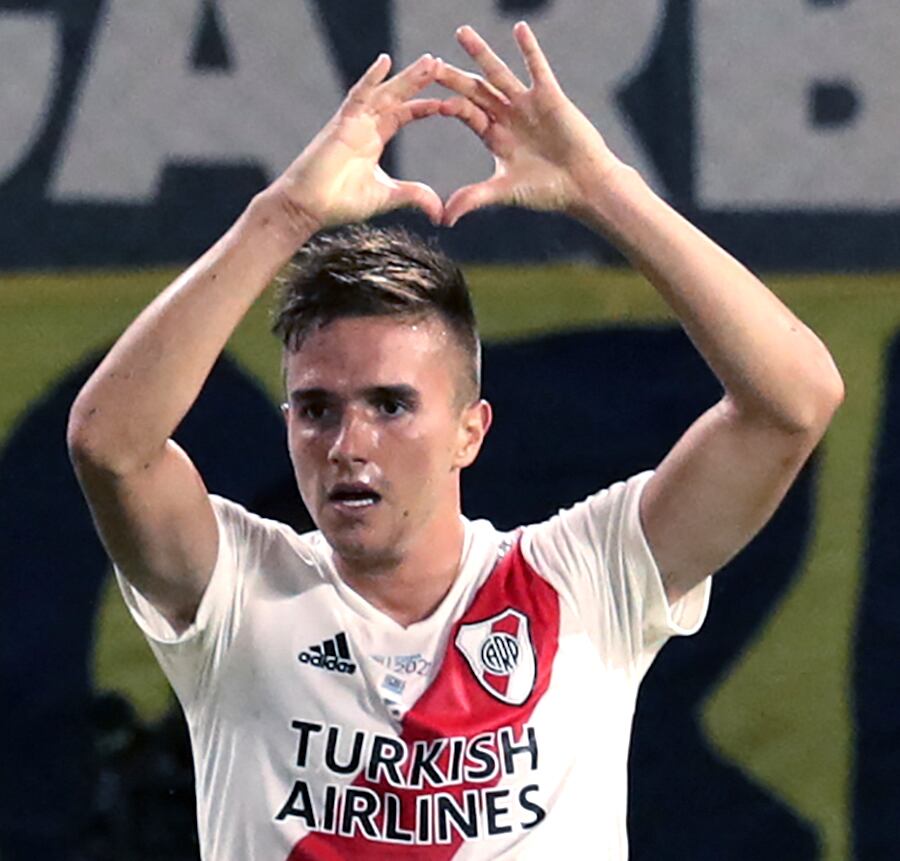 Agustín Palavecino, goleador millonario.