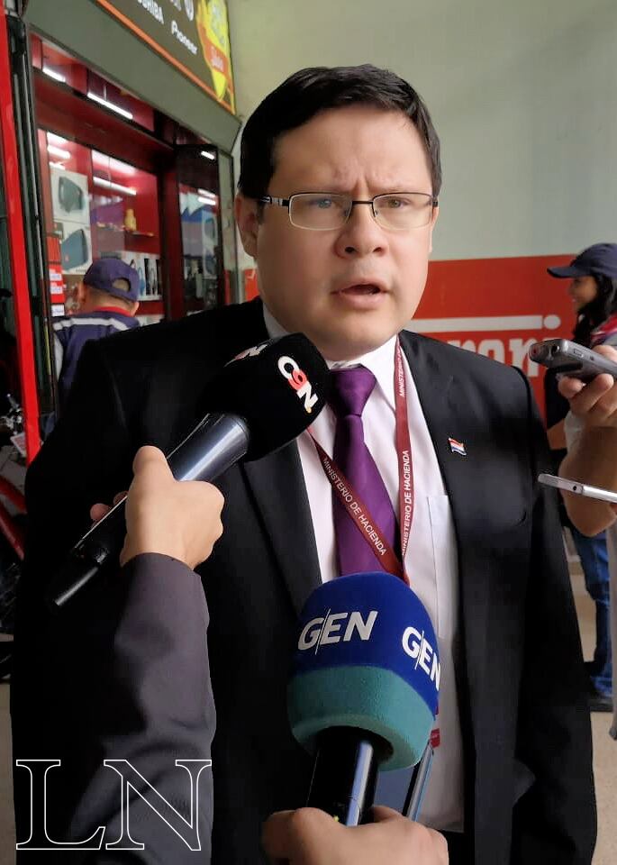 “Creemos que este mes vamos a cerrar con un empate técnico de recaudación”, afirmó este lunes el viceministro de Tributación Oscar Orué. Foto: Archivo.