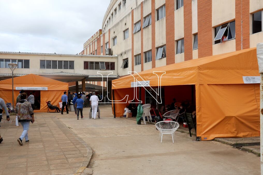 Desde el Sindicato de Trabajadores del Hospital de Clínicas lamentan la falta de respuesta del Ministerio de Salud a los reclamos de los médicos. Foto: Pánfilo Leguizamón.