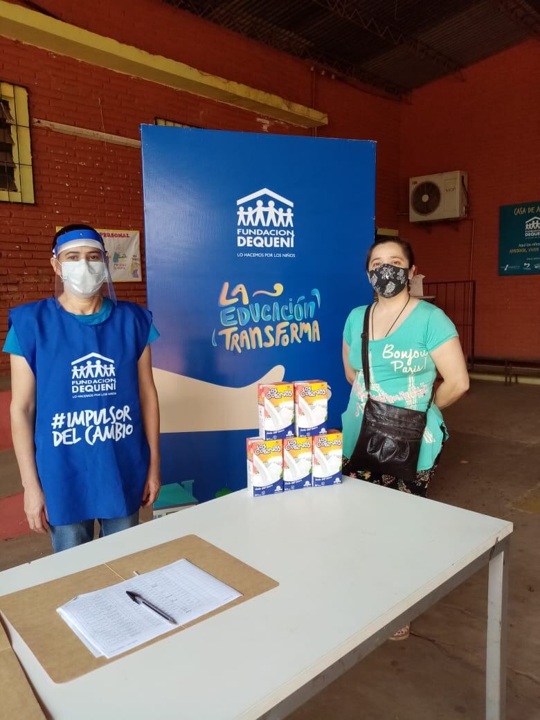 Tetra Pak donó 661 litros de leche a proyectos de la Fundación Dequení. Foto: Gentileza.