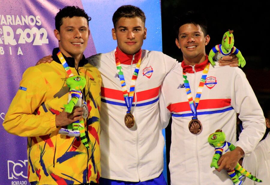El mejor momento de Mateos fue cuando se alzó con la presea de oro para Paraguay en los 400 m combinado.