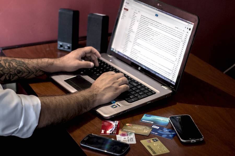 En vista a que los casos de cibercrimen fueron aumentando en las últimas semanas, desde el departamento de Delitos Informáticos de la Policía Nacional reiteraron que ninguna entidad bancaria solicita datos o cualquier tipo de información a sus usuarios. Foto: ilustrativa.
