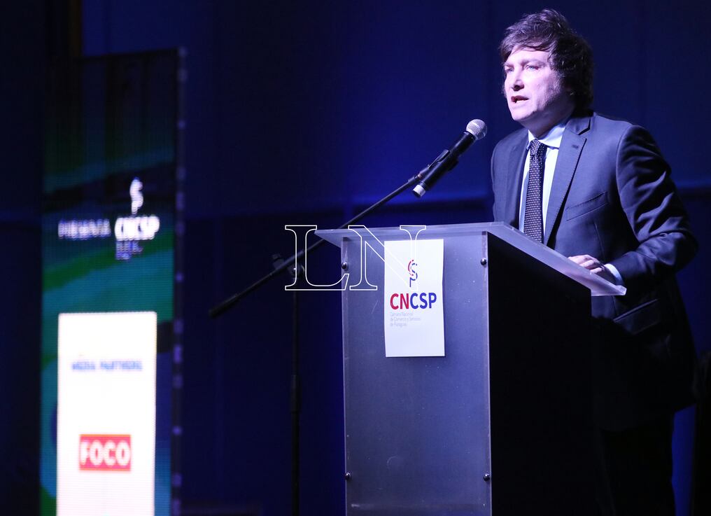 El economista y diputado Javier Milei se refirió a la situación económica que atraviesa su país desde hace varios años, con un índice elevado de inflación y una alta deuda externa. Foto: Emilio Bazán.