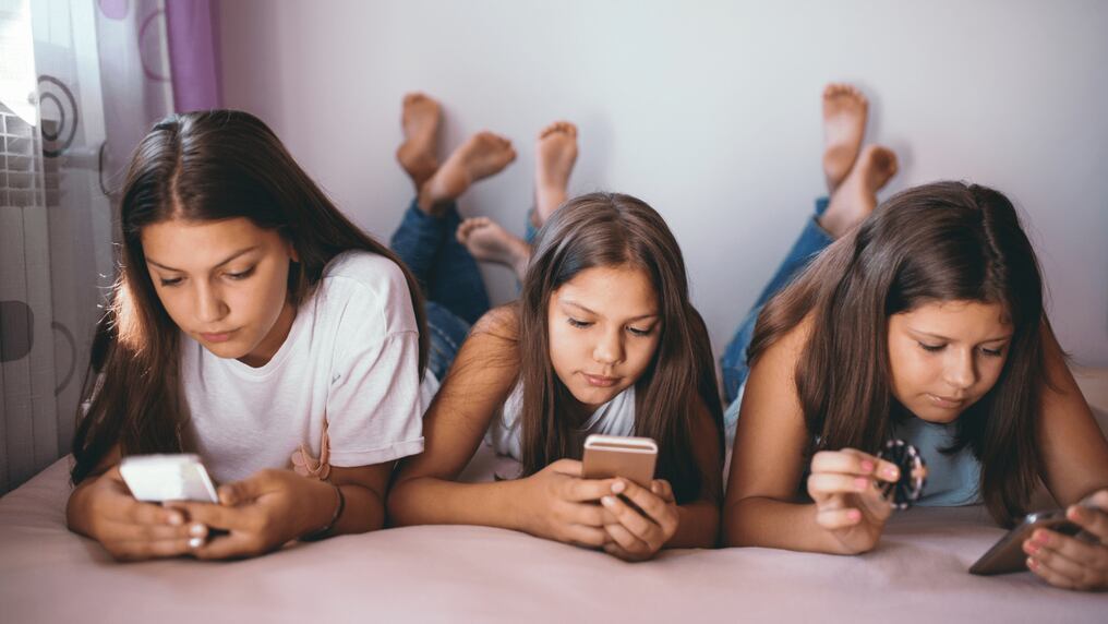 Actualmente no hay formas seguras de verificar la edad de los usuarios cuando se registran en las redes sociales. Foto: Ilustrativa.