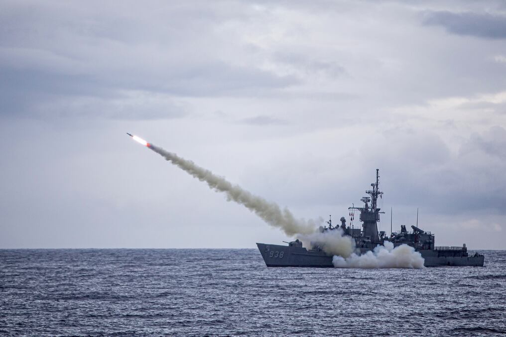 Estados Unidos anunció la venta de 100 sistemas de defensa costera Harpoon al país asiático por unos 2.400 millones de dólares. Foto: AFP.