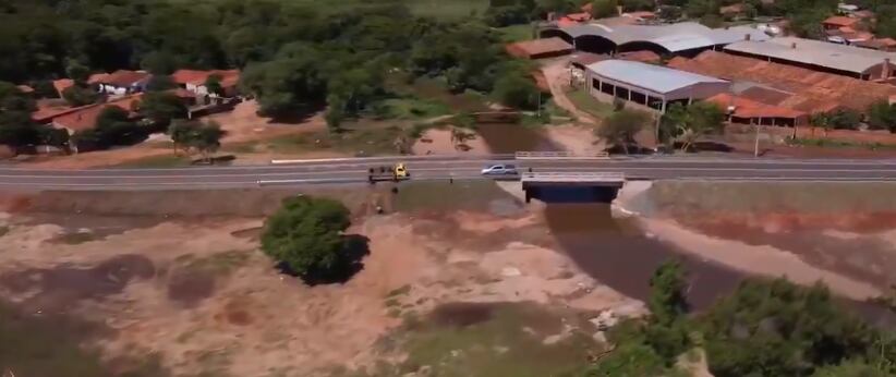 El tramo que de 24,50 kilómetros de la Ruta PY02 a la altura del kilómetro 66 fue construido por el MOPC y beneficiará a 115.000 pobladores de la zona. Foto: Captura de pantalla.