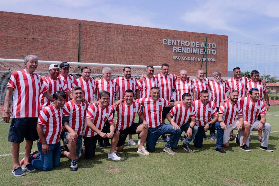 Un encuentro revitalizador disfrutaron los albirrojos en Ypané.FOTO:@APF