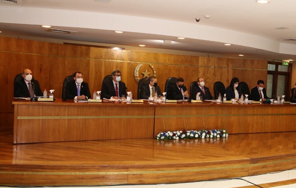 Las dudas generadas tras el proceso de selección de la terna serán analizadas por pedido del senador. Foto: Archivo.