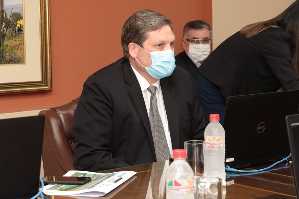 “Explicamos nosotros cómo la aplicación de una norma de esa naturaleza afectaría a la empresa y va a quedar en la decisión de ellos (senadores)”, dijo Chase. Foto: Gentileza.