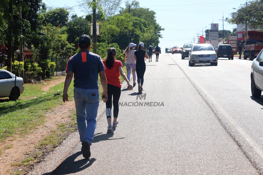 Recuerdan que está disponible la línea gratuita 147 Fono Ayuda, para realizar reportes sobre cualquier tipo de vulneración de derechos hacia niñas y niños. Foto: Emilio Bazán.