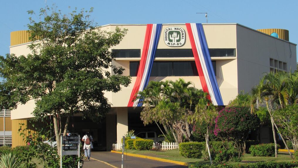 La directora del Hospital Nacional de Itauguá, Yolanda González, mencionó que pediatría se encuentra con 100% de ocupación en estos momentos y el 90% es por cuadros respiratorios. Foto: Archivo.