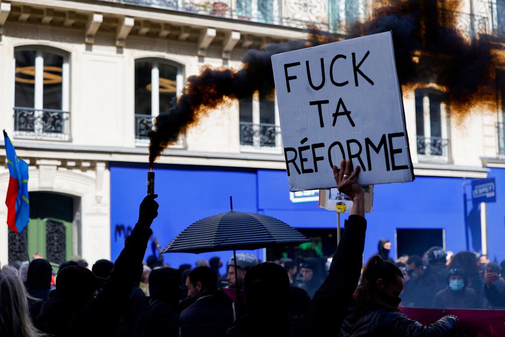 La reforma de las pensiones en Francia, que el gobierno quiere aplicar a partir de septiembre, ha puesto en entredicho la importancia dada al trabajo en la vida de los ciudadanos. Foto: AFP.