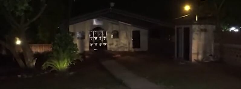 Sin respeto alguno, unos delincuentes ingresaron a robar en una capilla en horas de la madrugada. Foto: Captura de Pantalla.