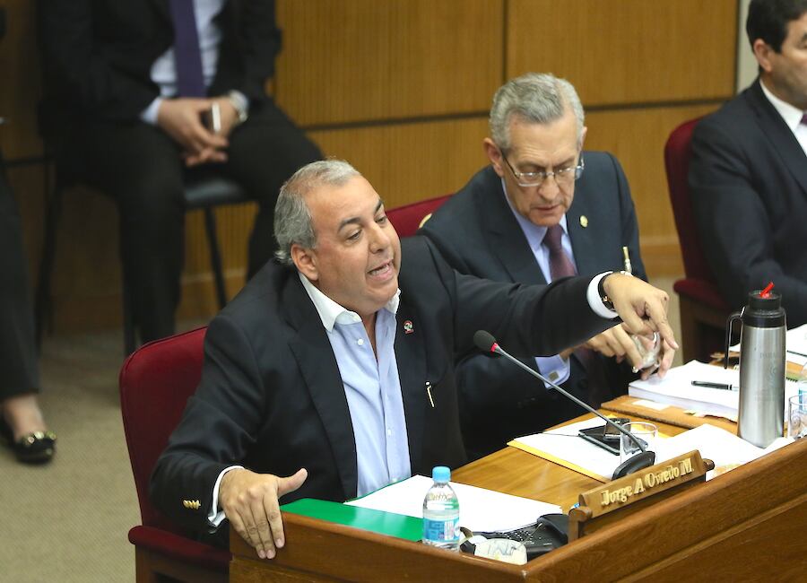 Jorge Oviedo Matto, presidente de la agrupación fundada por Lino Oviedo, destacó los buenos resultados obtenidos en las municipales de 2021. Foto: Archivo/Christian Meza.