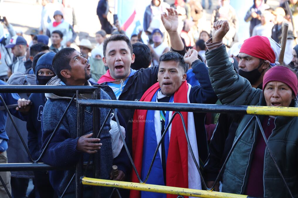 Los indígenas son utilizados en el marco de estas movilizaciones que solo buscan generar un ambiente de caos y anarquía, sostienen. Foto: Christian Meza