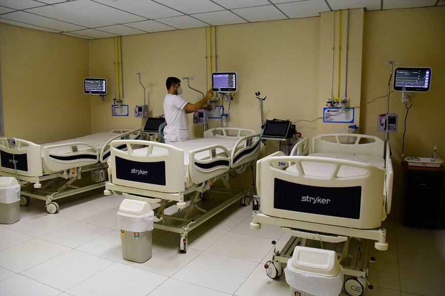 Con ocho nuevas camas, el área de terapia intensiva del Hospital de Trauma fortalece su capacidad de atención para los pacientes que requieren de este servicio especializado. Foto: Gentileza.