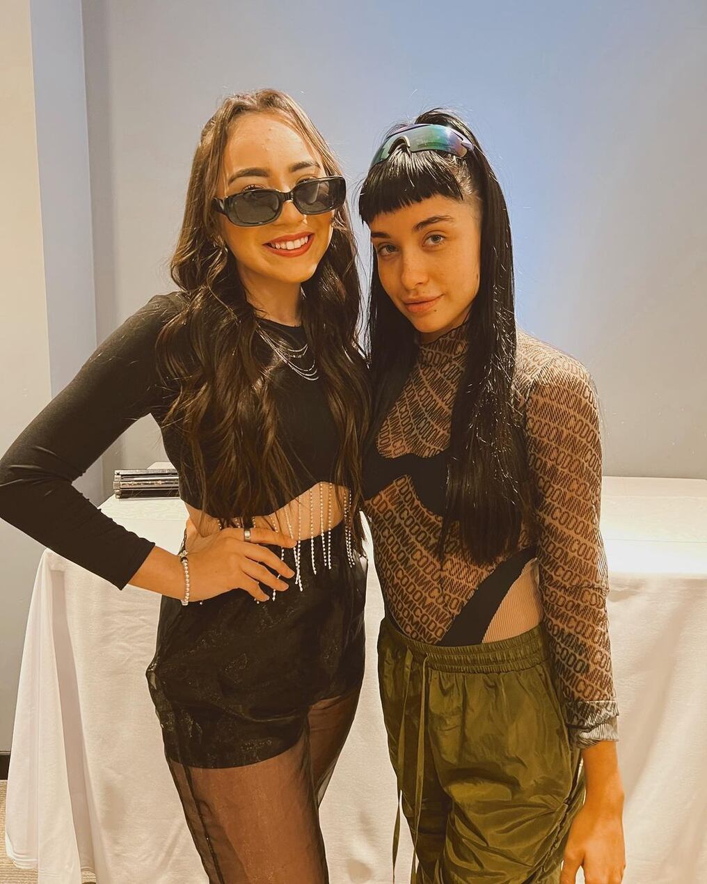 Jazmín del Paraguay enseñó a cantar en guaraní a María Becerra. Foto: Gentileza.