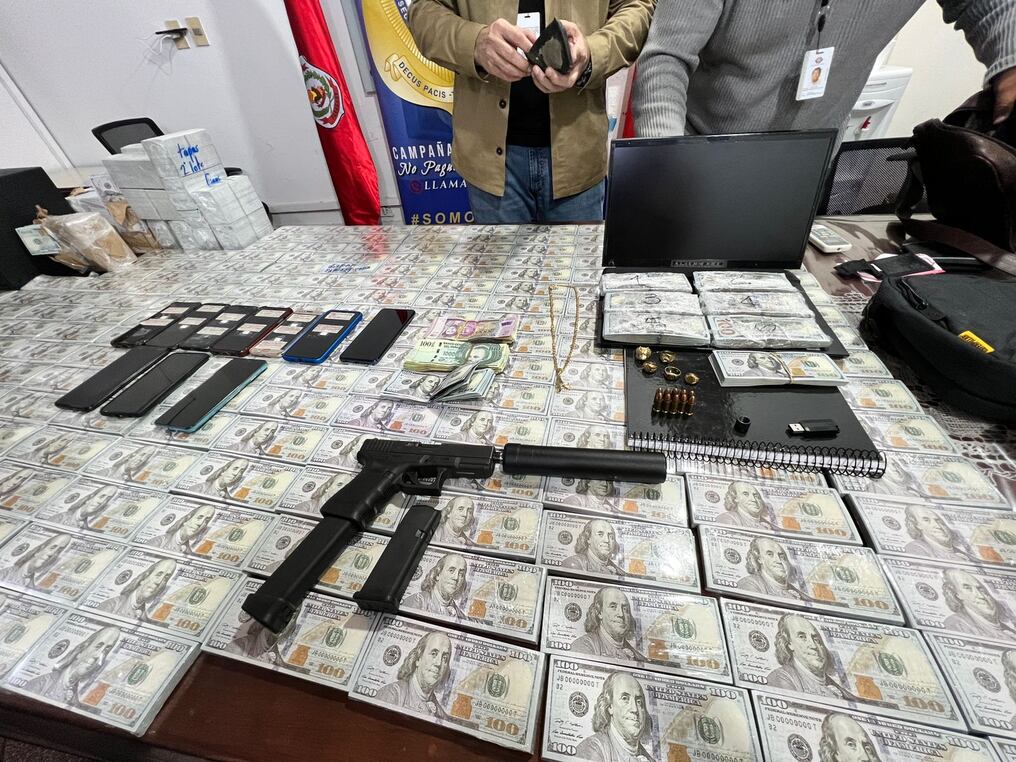 El procedimiento se llevó a cabo en el barrio Herrera de la ciudad de Asunción y fue encabezado por el fiscal Lorenzo Lezcano. Foto: Gentileza.