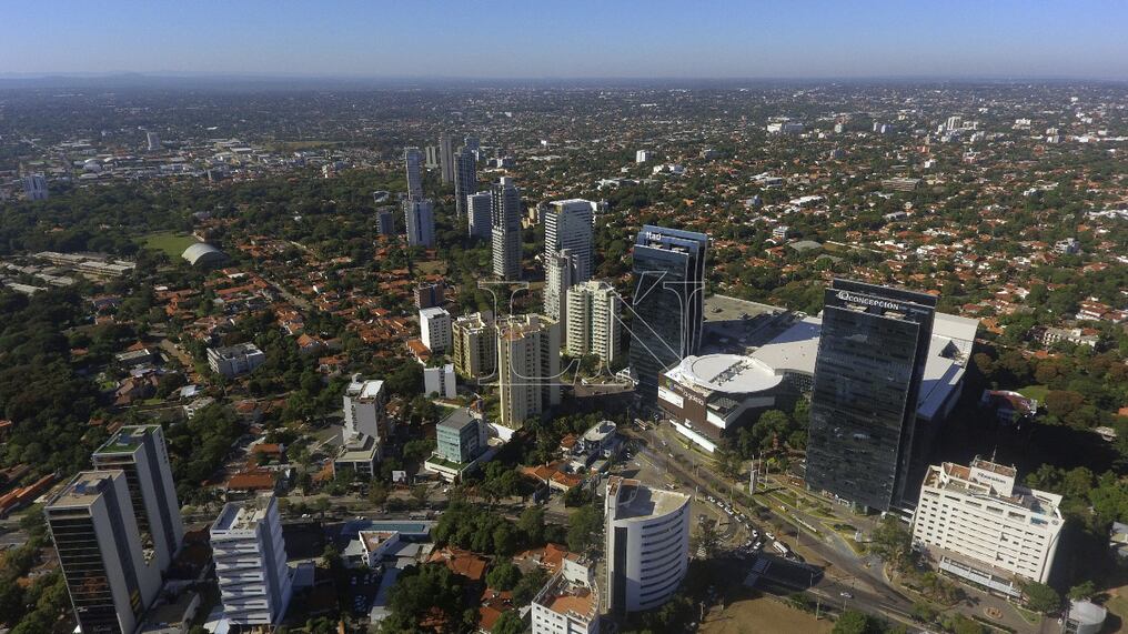 Actualmente la deuda externa llega a un total de US$ 11.206 millones, un 30,3% del PIB que se encuentra alrededor de los US$ 37.000 millones. Foto: Pánfilo Leguizamón.