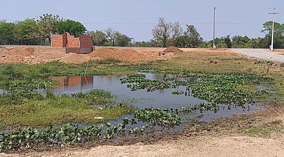 En la localidad de Pirayú, departamento de Cordillera, una Inmobiliaria rellenó una laguna natural para la construcción de viviendas. Foto: Gentileza.