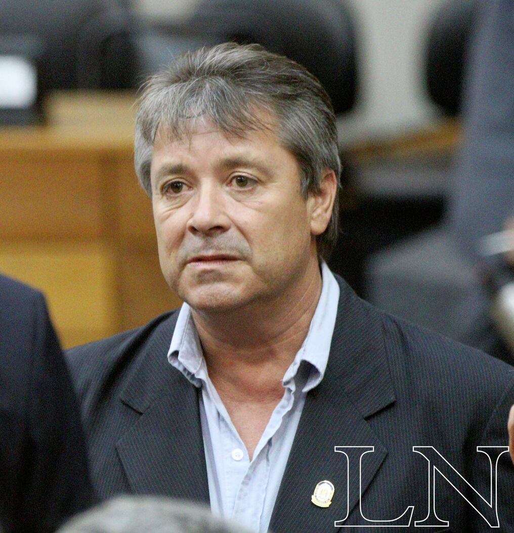 El diputado Carlos María López dijo que como bancada solicitarán el topeamiento de los US$ 100 millones para la creación de este fondo. Foto: Archivo.
