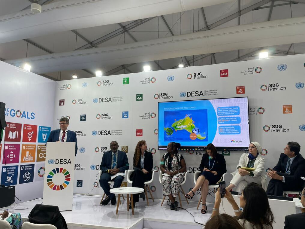 Se realizó el conversatorio “Soluciones sostenibles de agua y energía que contribuyen al logro de los objetivos de cambio climático y biodiversidad a través de la innovación y las tecnologías limpias”, en el marco del COP 27, en Egipto. Foto: Gentileza.
