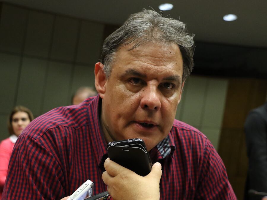 Para el legislador opositor no sorprendería que otros miembros del Ejecutivo “caigan” por vínculos con el crimen organizado. Foto: Archivo.
