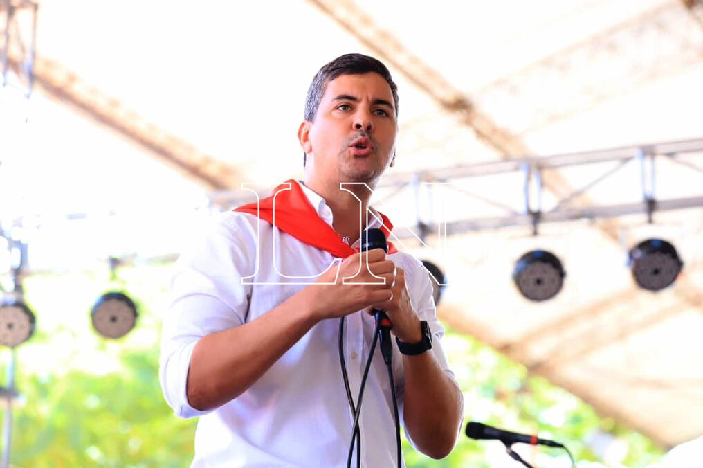 El precandidato a la Presidencia de la República sostuvo que no tiene dudas de que el Paraguay puede ser un país de oportunidades. Foto: Jorge Romero.