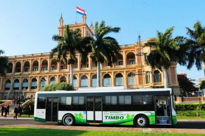 La Cámara de Diputados socializó hoy el proyecto que busca la transformación del transporte público mediante la adquisición de buses eléctricos. Foto: Ilustrativa.