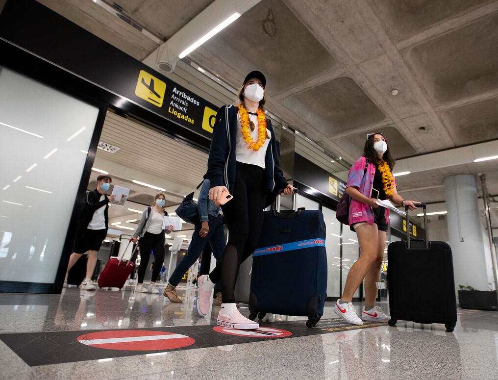 Solo algunas pequeñas islas caribeñas, africanas y del Pacífico y contados pequeños destinos europeos se recuperaron y alcanzaron cifras cercanas o superiores a las de antes de la pandemia. Foto: AFP.