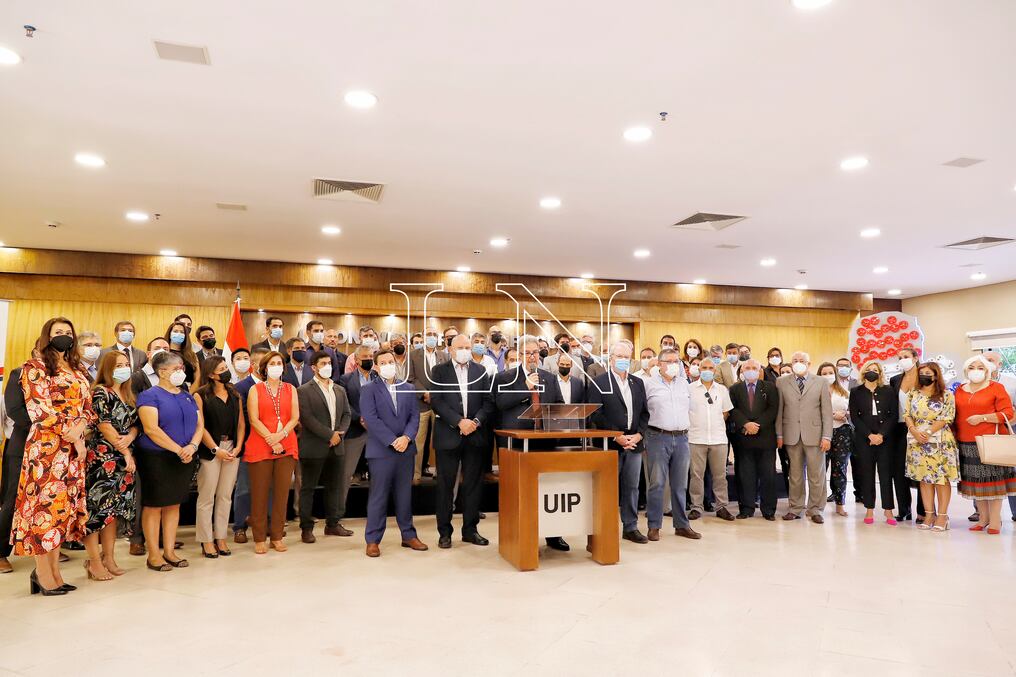Sectores empresariales, del comercio, la industria y la producción se unieron en una sola voz para exigir la reconducción de la Unidad Interinstitucional para la Prevención, Combate y Represión del Contrabando (UIC) y de la Armada Paraguaya. Foto: Christian Meza.