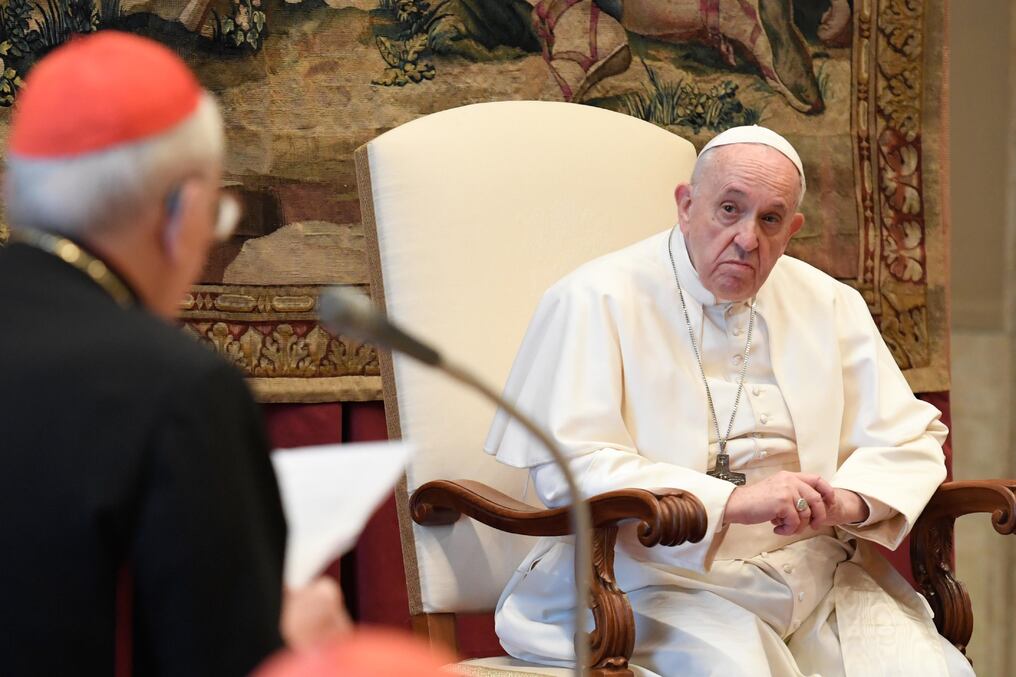 El papa Francisco se declaró “estupefacto” por las violencias acaecidas el miércoles en el Capitolio de Washington, en una entrevista con la cadena de televisión italiana Canale 5. Foto: AFP.