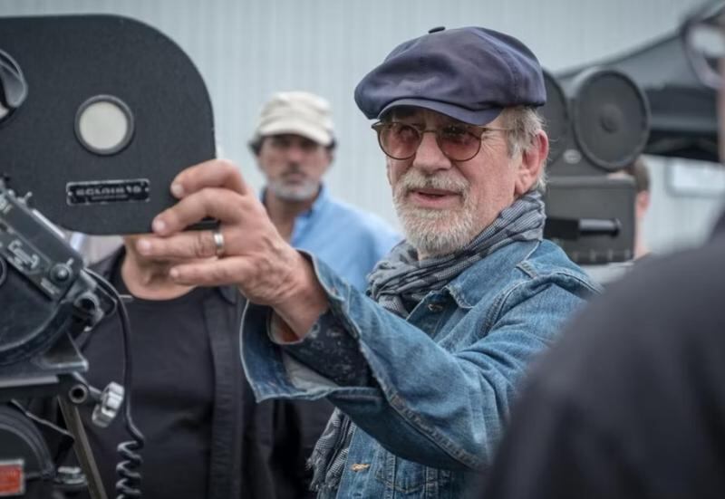 El cineasta de 76 años anunció un proyecto de serie basado en un texto de hace seis décadas creado por el realizador fallecido en 1999. Foto: Archivo.