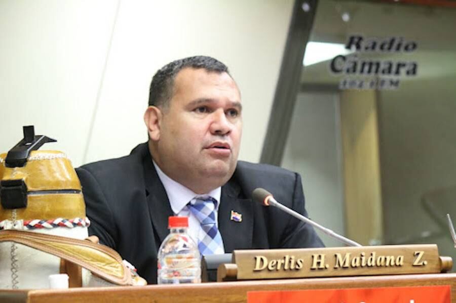 El diputado Derlis Maidana indicó que sus colegas opositores también buscaban llevar a votación el pedido, de modo de definir la cuestión. Foto: Archivo.