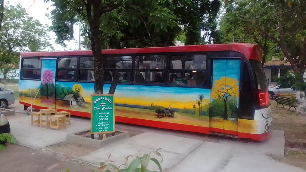 El emprendimiento de la semana es "Don Cocido Py", que inició ofreciendo desayunos en un Food Truck y hoy ya tiene un Bus Truck climatizado con menú de almuerzos. Foto: Gentileza.