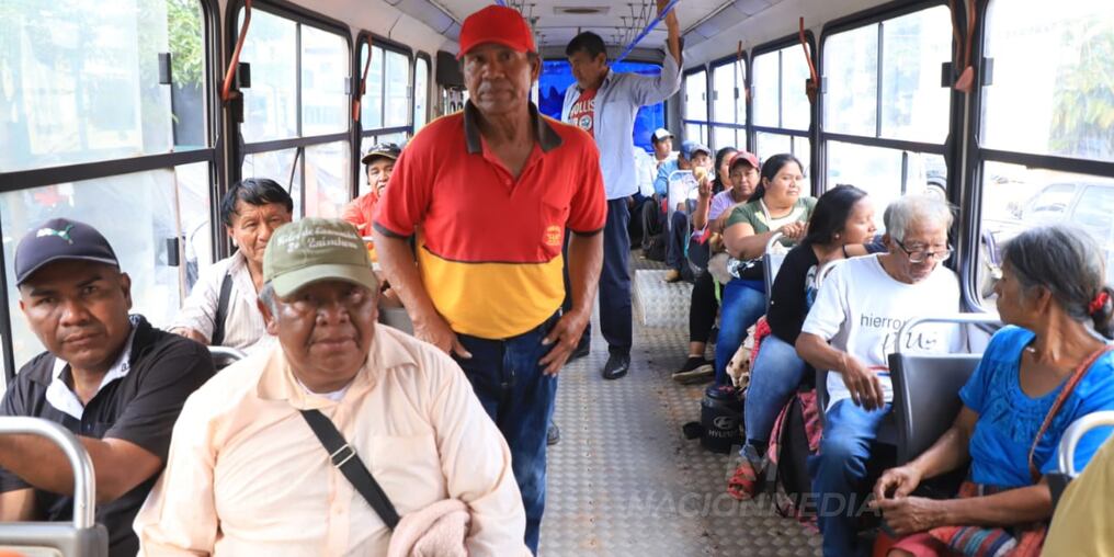 Lo que más preocupó y detonó el pedido de ayuda fue el hecho de que entre los líderes nativos se encontraban dos personas de avanzada edad y con problemas de salud que se estaban viendo afectados. Foto: Roberto Zarza.