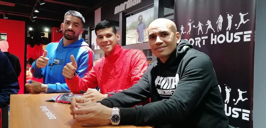 Robert Morales (centro) junto a Sergio Otálvaro y Guillermo Hauché.FOTO:GENTILEZA