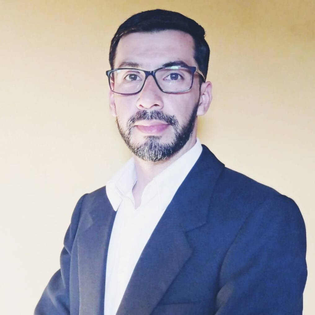 Desde su experiencia como docente, Sergio Candia buscará trabajar en el fortalecimiento de la educación a nivel departamental. Foto: Gentileza.