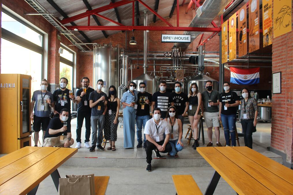 La cervecería de Sajonia fue la primera parada que tuvo la Ruta de la Cerveza Artesanal & Asunción. Foto: Gentileza.