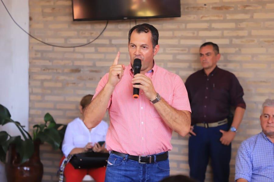 El gobernador de San Pedro, Carlos Giménez, considera que entre los referentes de la oposición también hay personas "significativamente corruptas". Foto: Archivo.