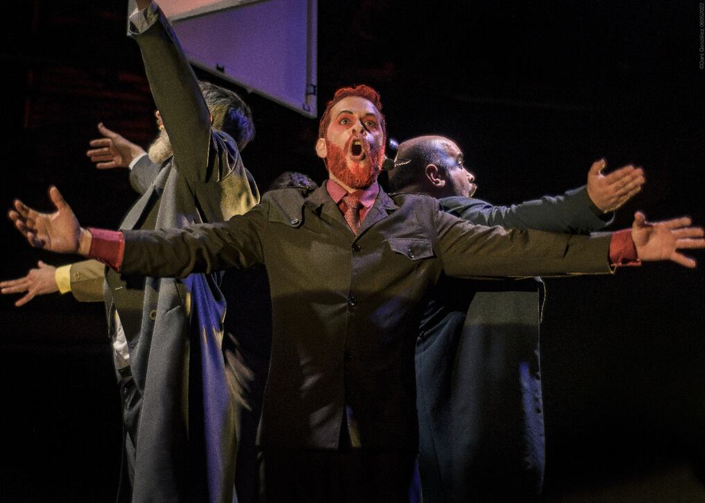El sábado 20 de agosto desde las 21:00, regresa a las tablas la obra “Guerra” basada en la trilogía teatral de sátiras políticas “Esa mala palabra que empieza con P”. Foto: Gentileza.
