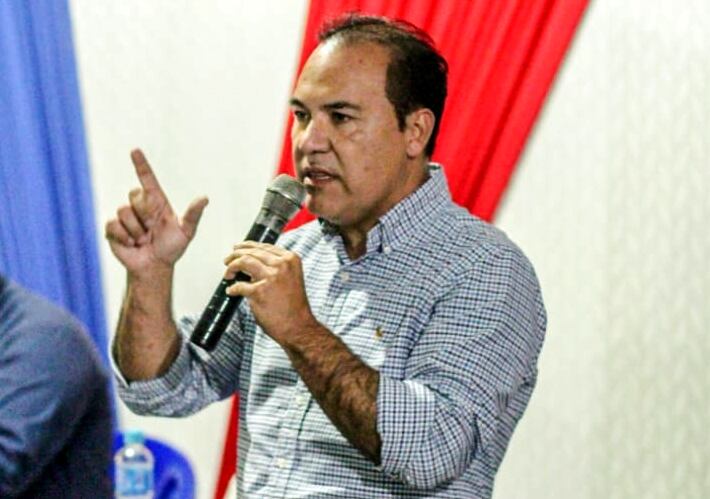 El vicepresidente del PLRA, Hugo Fleitas, dijo que el partido no solo quedó destruido anímicamente, sino también financieramente; por lo que debe reconstruirse. Foto: Archivo