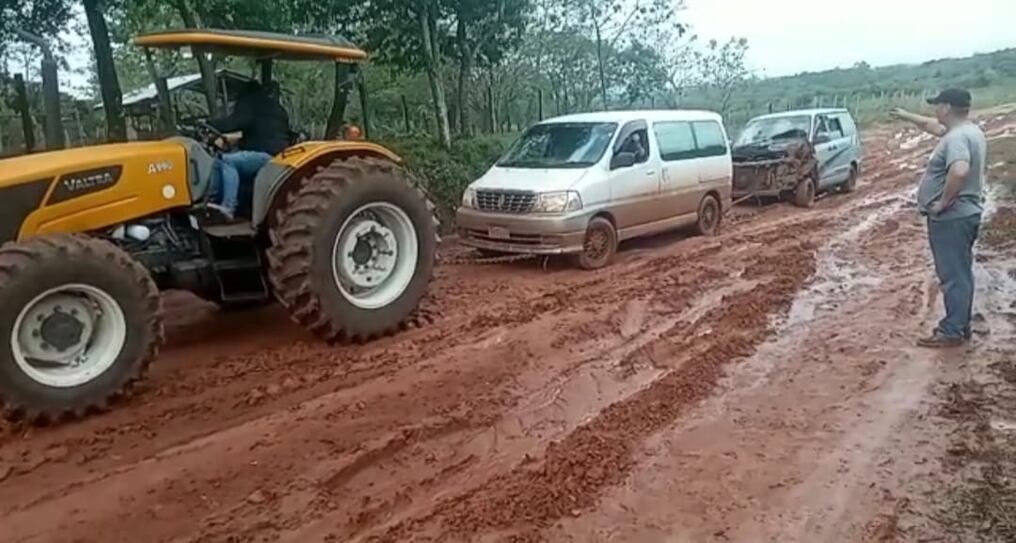 Una comunidad agrícola ubicada a 20 kilómetros al norte del casco urbano de San Joaquín padece la ausencia de Estado. Foto: Omar Jara.