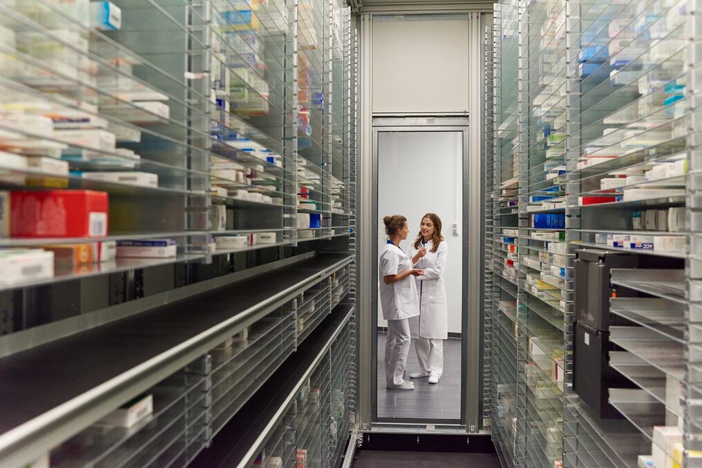 El prototipo Rowa puede ingresar medicamentos en su interior en solo 3 segundos por producto y entregar hasta 4 cajas a la vez en menos de 15 segundos. Foto: Gentileza